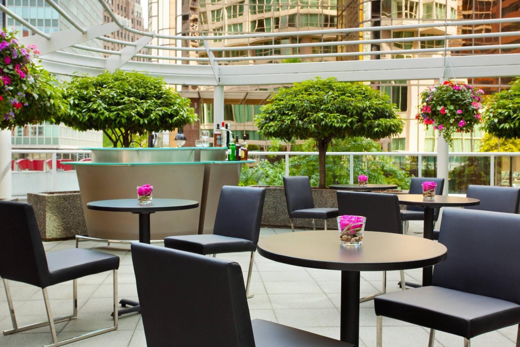 Vancouver Marriott Pinnacle Downtown Hotel Exterior foto